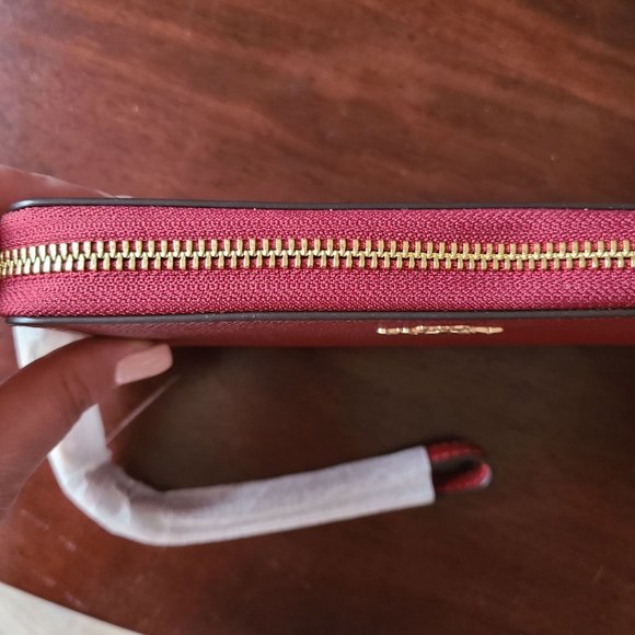 Coach Long Zip Around Wallet Cherry Gold Hardware - Picture 3 of 10